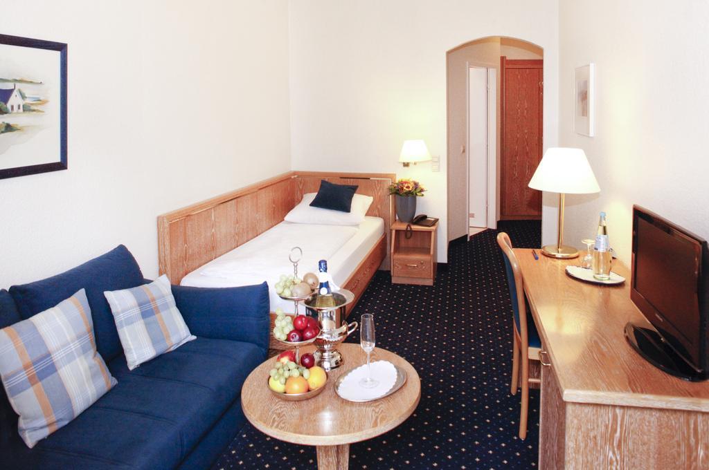 Hotel Restaurant Überwasserhof Münster Habitación foto
