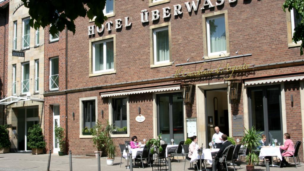 Hotel Restaurant Überwasserhof Münster Exterior foto