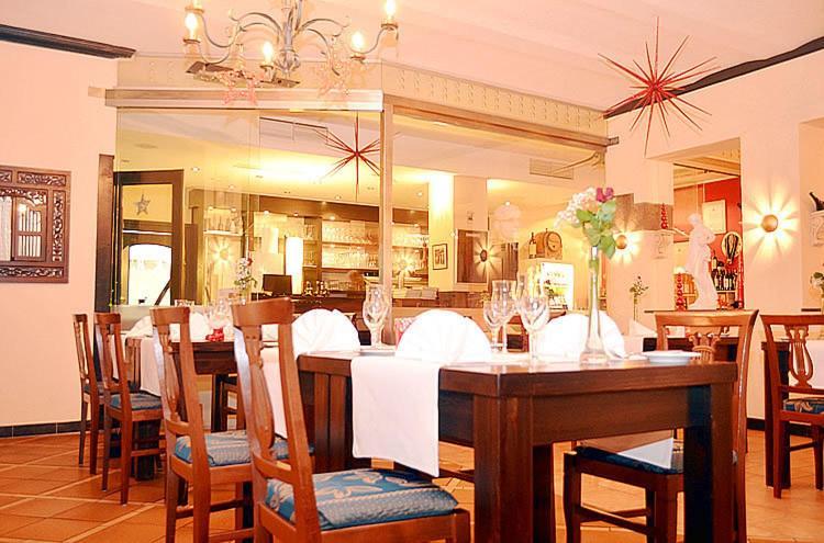 Hotel Restaurant Überwasserhof Münster Exterior foto